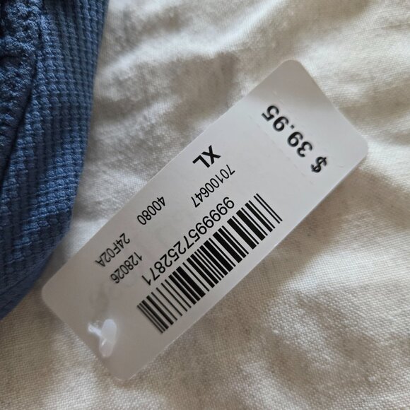 La Vie En Rose Bikini Top - Picture 2 of 3